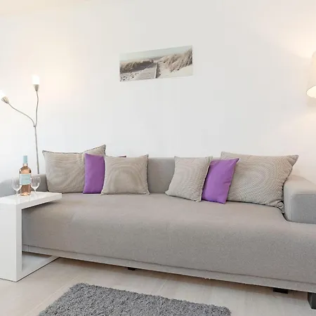 Strandstern Apartment *