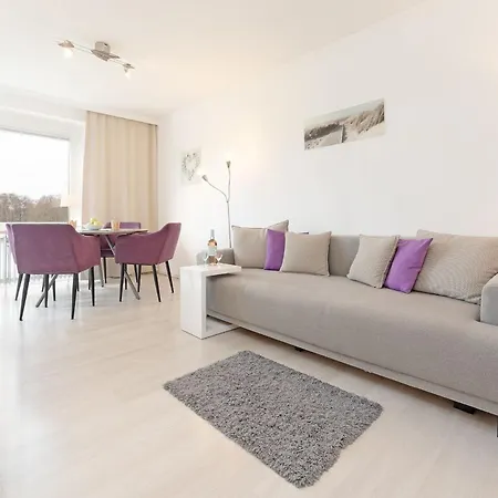 Strandstern Apartment *